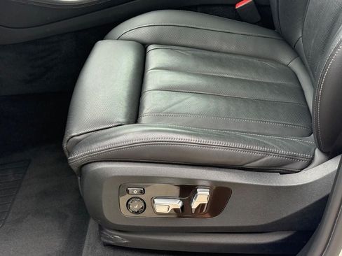 Used 2022 BMW X5 M50i AWD/4WD image 24