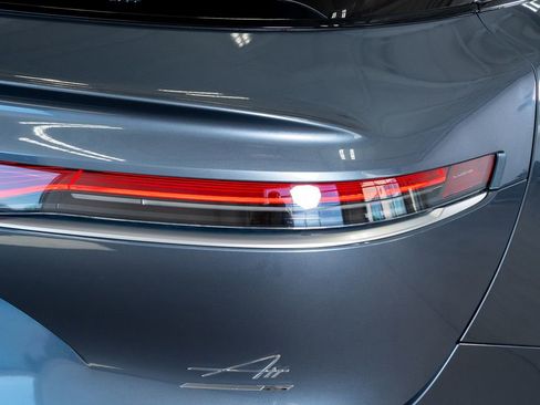 Used 2024 Lucid Air Touring AWD/4WD image 12