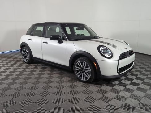 New 2026 MINI Cooper S image 5