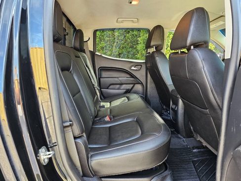 Used 2019 Chevrolet Colorado ZR2 w/ ZR2 Midnight Special Edition AWD/4WD image 28