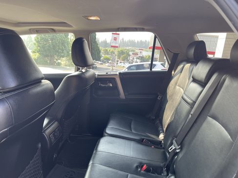 Certified 2022 Toyota 4Runner Limited AWD/4WD image 12