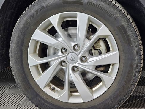 Used 2021 Hyundai Tucson Value FWD image 8