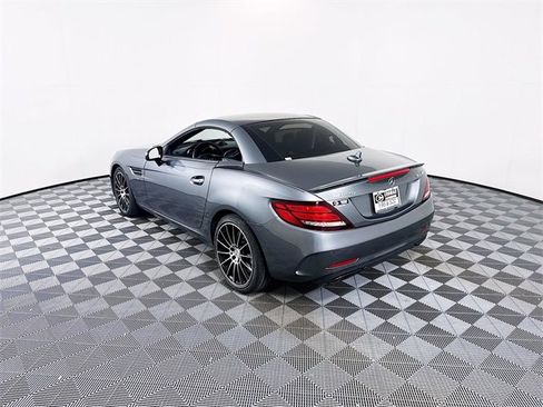 Used 2018 Mercedes-Benz SLC 43 AMG image 17