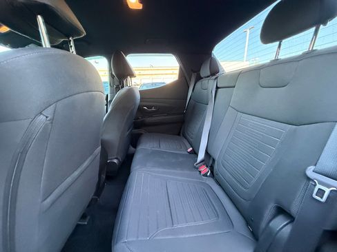 Used 2024 Hyundai Santa Cruz SEL image 16