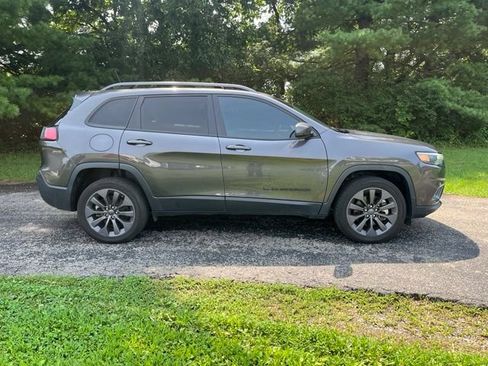 Certified 2021 Jeep Cherokee Latitude Lux 80th Anniv w/ Quick Order Package 2YU 80th AWD/4WD image 2