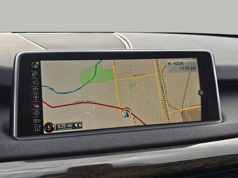 Used 2015 BMW X5 xDrive35d image 7