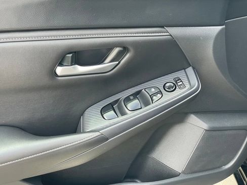 Used 2023 Nissan Sentra S FWD image 13