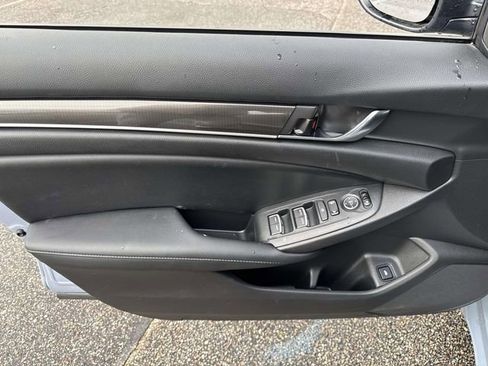 Certified 2022 Honda Accord Sport image 15