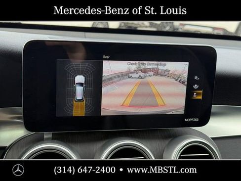 Used 2021 Mercedes-Benz GLC 300 4MATIC image 24