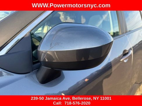 Used 2024 Nissan Rogue SV FWD image 15