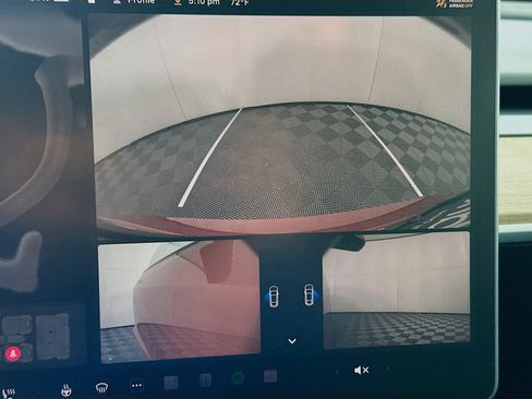 Used 2023 Tesla Model 3 Standard Range image 21