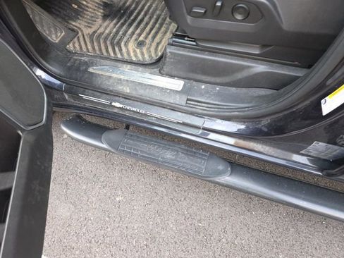 Used 2022 Chevrolet Silverado 1500 LTZ w/ Technology Package image 10