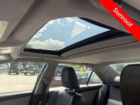 Used 2012 Toyota Camry SE w/ Leather Pkg FWD image 26