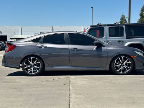 Used 2019 Honda Civic Si image 9