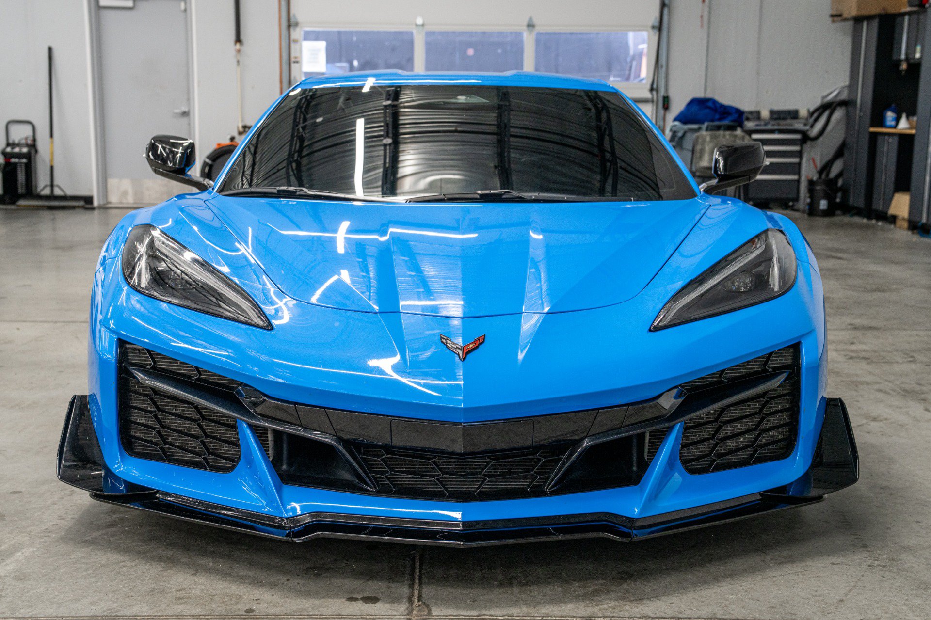 Used 2025 Chevrolet Corvette Z06 RWD image 39