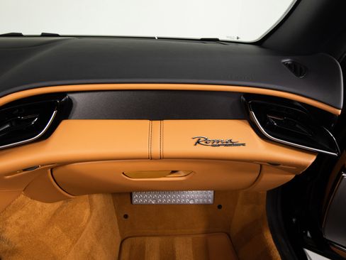 Certified 2025 Ferrari Roma Spider image 51