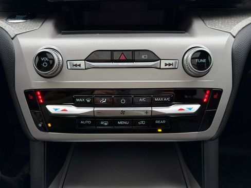 Used 2023 Ford Explorer Timberline image 22