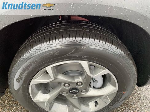 New 2026 Chevrolet Trax LT w/ Driver Confidence Package FWD image 10
