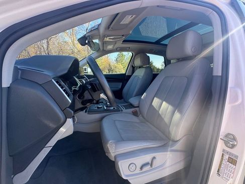 Used 2020 Audi Q5 2.0T Premium w/ Convenience Package image 20