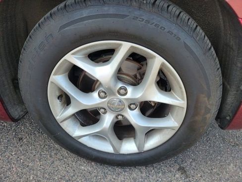 Used 2017 Chrysler Pacifica Limited w/ Advanced Safetytec Group image 8