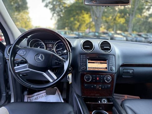Used 2012 Mercedes-Benz GL 450 4MATIC image 24