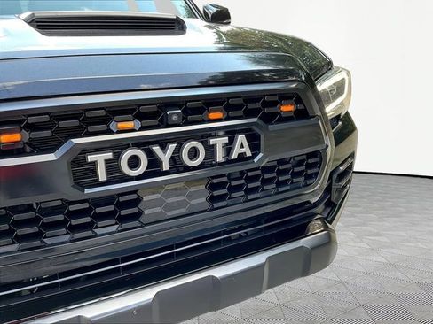 Used 2021 Toyota Tacoma TRD Pro AWD/4WD image 36