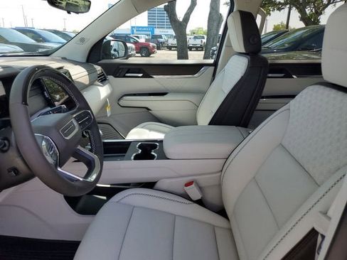 New 2026 GMC Acadia Denali w/ Super Cruise Package image 19