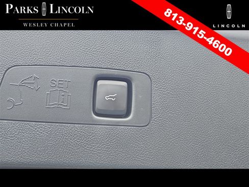 Used 2020 Lincoln Corsair Reserve image 9