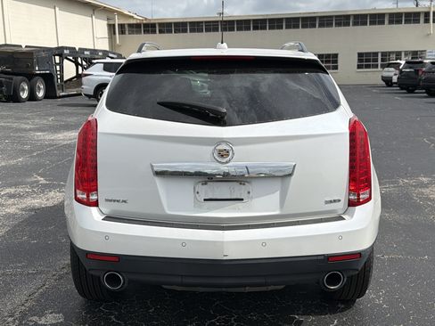Used 2016 Cadillac SRX Luxury w/ Driver Awareness Package FWD image 4
