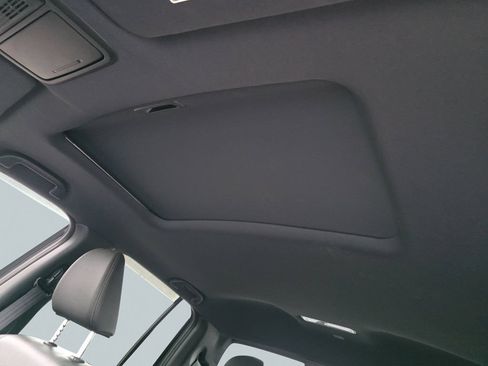 Used 2024 Honda Ridgeline Black Edition image 22