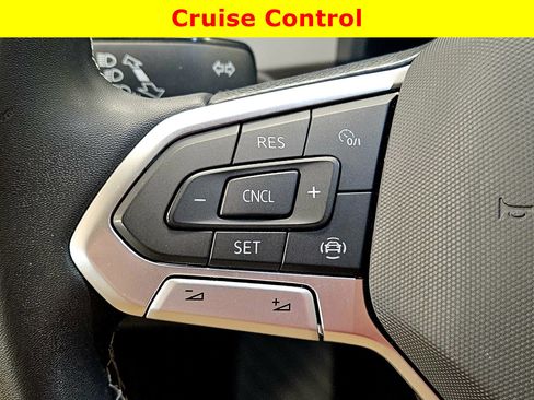 Used 2022 Volkswagen Atlas SE image 29