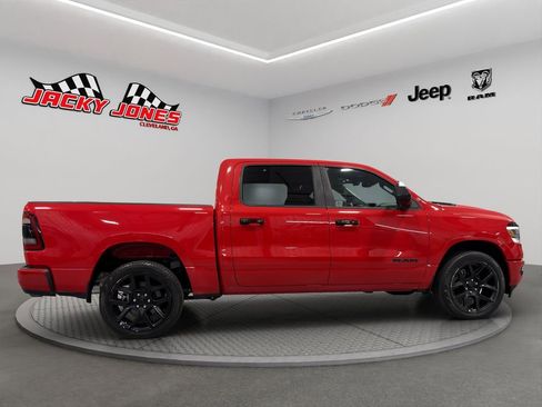 Used 2024 RAM 1500 Laramie image 11