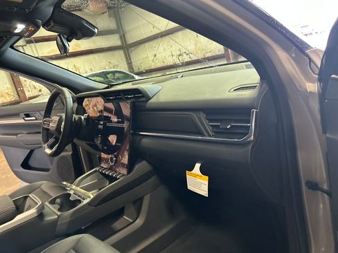 New 2026 GMC Terrain Elevation w/ Elevation Premium Package image 31