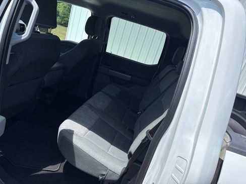 Used 2022 Ford F150 XLT w/ Equipment Group 302A High AWD/4WD image 11