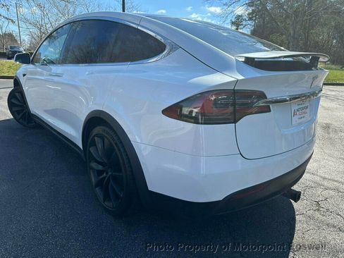 Used 2019 Tesla Model X Long Range image 5