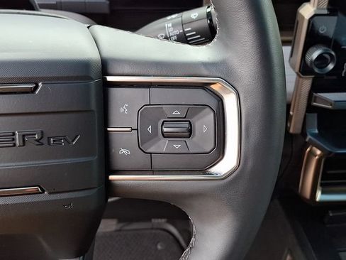 Used 2024 GMC Hummer EV 3X w/ Omega Edition AWD/4WD image 24