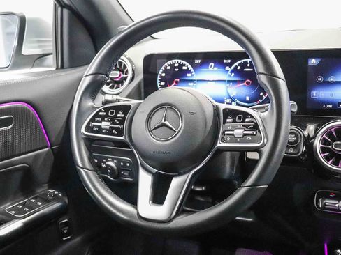 Certified 2023 Mercedes-Benz GLA 250 image 16