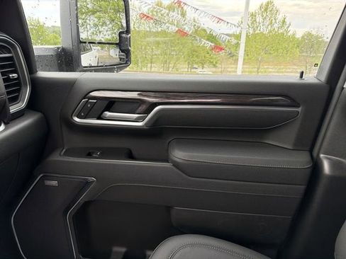 New 2026 Chevrolet Silverado 2500 LTZ w/ Trail Boss Package AWD/4WD image 26