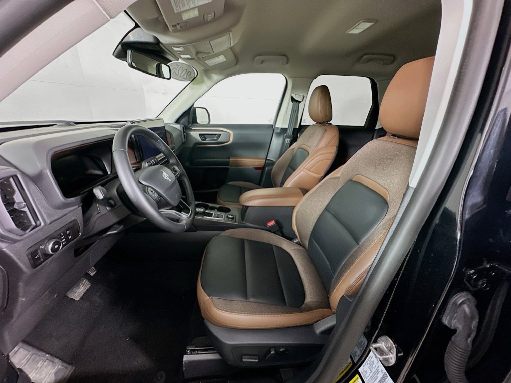 Used 2025 Ford Bronco Sport Outer Banks w/ Outer Banks Tech Package+ AWD/4WD image 30