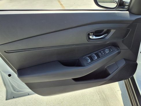 Used 2023 Honda Accord LX image 11