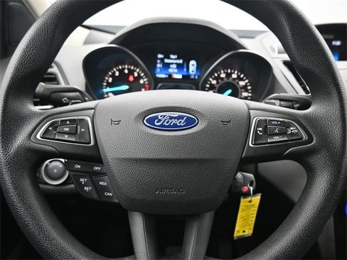 Used 2017 Ford Escape SE image 28