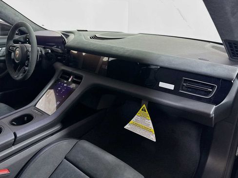 New 2025 Porsche Taycan Turbo GT image 22