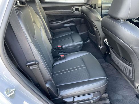 Used 2022 Kia Sorento SX image 41