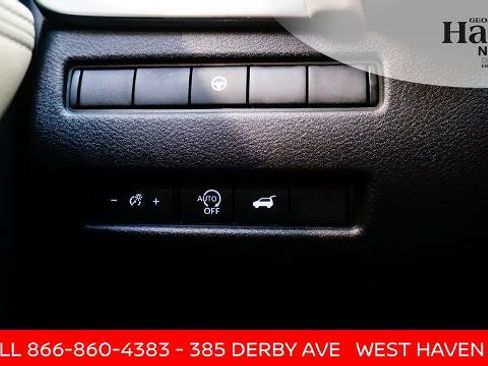 Certified 2024 Nissan Rogue SV w/ SV Premium Package AWD/4WD image 26