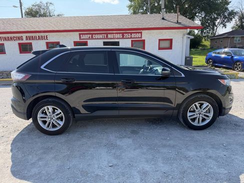 Used 2016 Ford Edge SEL w/ Equipment Group 201A AWD/4WD image 2