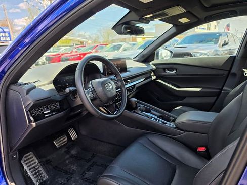 Used 2025 Honda Accord Sport image 20
