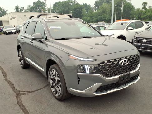 Used 2023 Hyundai Santa Fe Calligraphy AWD/4WD image 3