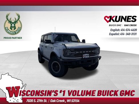 Used 2023 Ford Bronco Badlands w/ Sasquatch Package image 1