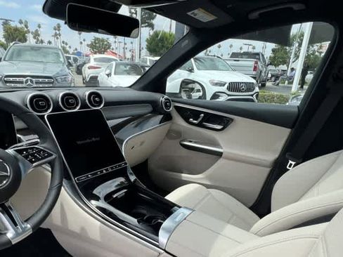 New 2026 Mercedes-Benz GLC 300 image 13