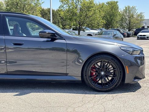 Used 2026 BMW M5 Touring AWD/4WD image 4
